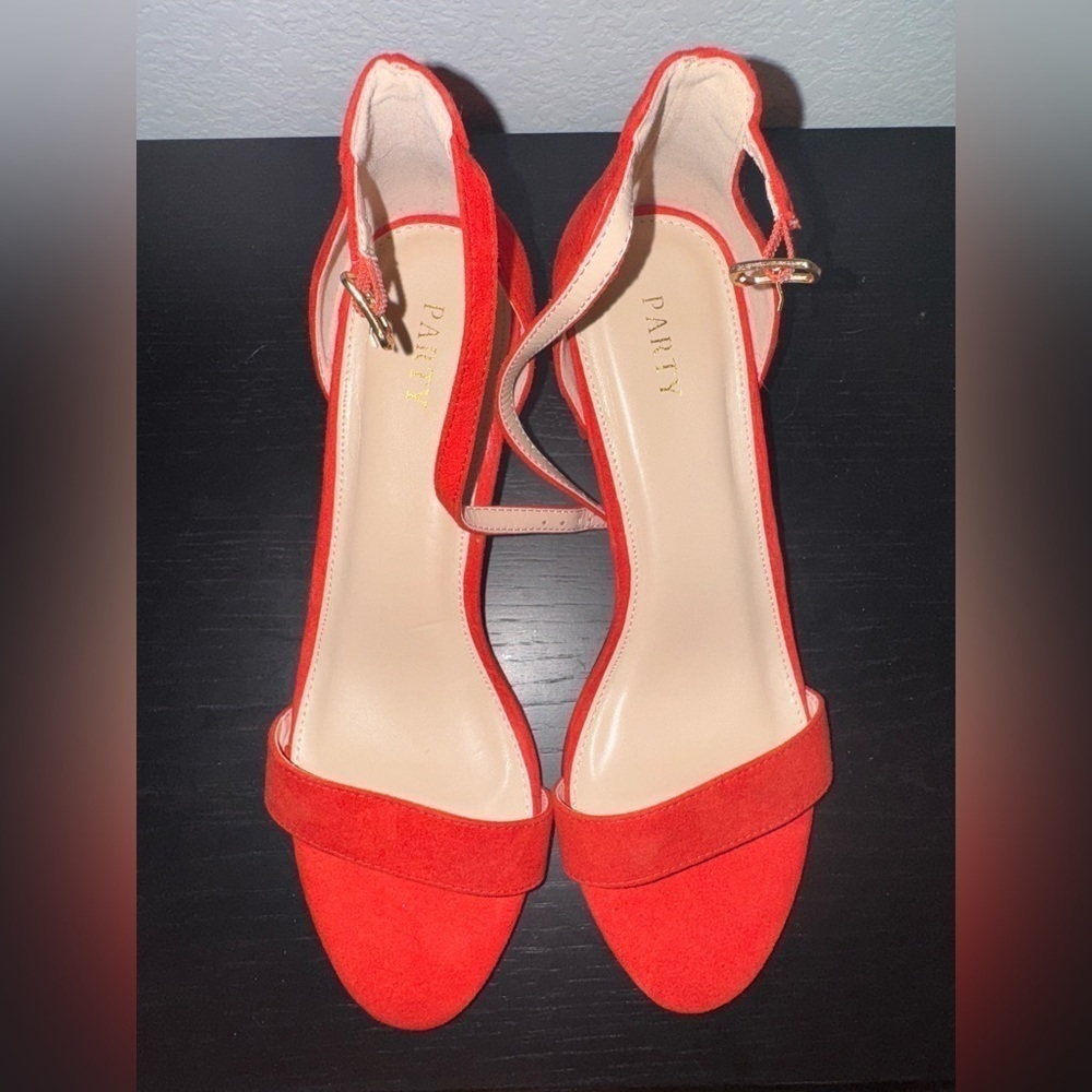 Party Open Toe Ankle Strap Low Short Chunk Block Heel Red Suede Size 9 - Picture 7 of 8